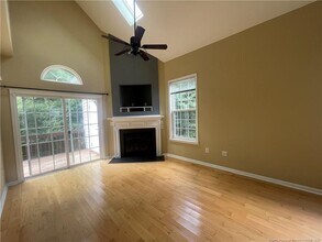 112 Summit Oaks Ln in Holly Springs, NC - Building Photo - Building Photo