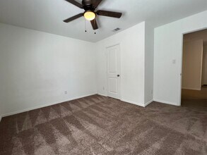 2633 Winterfell St in Corpus Christi, TX - Building Photo - Building Photo