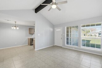 1005 Woodlief Trail in Round Rock, TX - Building Photo - Building Photo