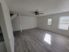 1550 Fairfax Dr in Virginia Beach, VA - Building Photo - Building Photo