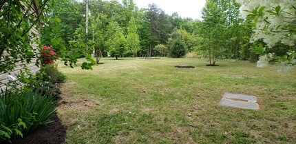 7871 W River Rd in Scottsville, VA - Building Photo - Building Photo