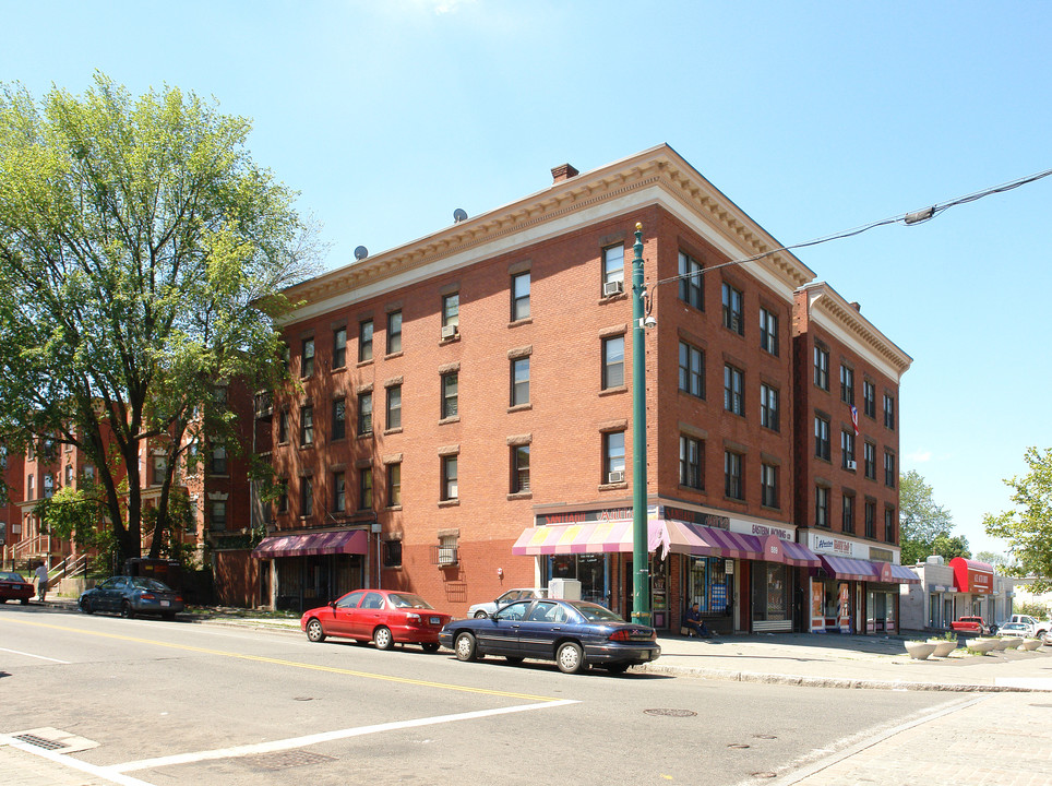 889-891 Park St in Hartford, CT - Building Photo