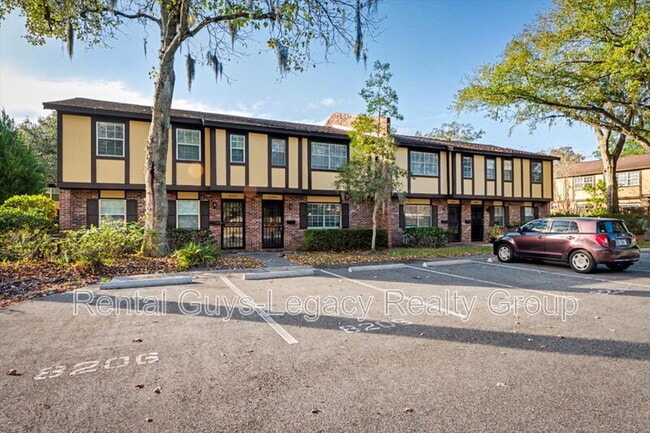 property at 8204 Oxford Forest Dr