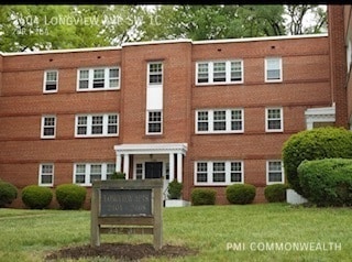 2404 Longview Ave SW in Roanoke, VA - Foto de edificio - Building Photo