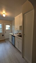 3513 SE 43rd Ave, Unit 3513 in Portland, OR - Building Photo - Building Photo