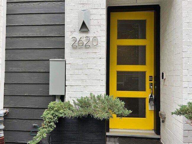 2620 Rusk St in Houston, TX - Building Photo - Building Photo