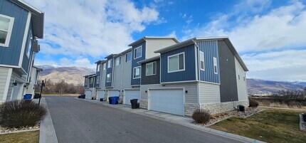 1096 N 1840 W in Farmington, UT - Building Photo - Building Photo