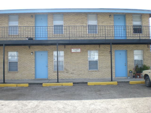 801 Fordyce Ave in Donna, TX - Building Photo