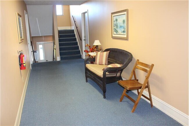 200 Fernwood Rd-Unit -Apt # 9 in Wintersville, OH - Building Photo - Building Photo