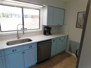 1809 Crooked Pine Dr in Surfside Beach, SC - Building Photo - Building Photo