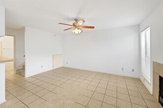 6633 W Airport Blvd in Houston, TX - Building Photo - Building Photo