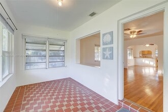 1425 Madison St in Hollywood, FL - Building Photo - Building Photo
