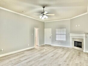 1003 Oshkosh Ave in Lubbock, TX - Building Photo - Building Photo
