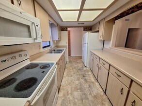 423 Falcon Ave in Edgewater, FL - Building Photo - Building Photo