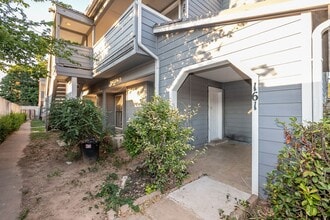2421 E 87th St in Tulsa, OK - Building Photo - Building Photo
