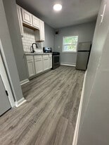 835 US-20 in Lagrange, IN - Building Photo