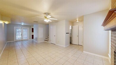 1904 Dartmouth St, Unit O-4 in College Station, TX - Building Photo - Building Photo