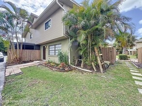 516 S Plumosa St in Merritt Island, FL - Building Photo - Building Photo