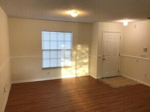 1149 SW Dorchester St in Port St. Lucie, FL - Building Photo - Building Photo