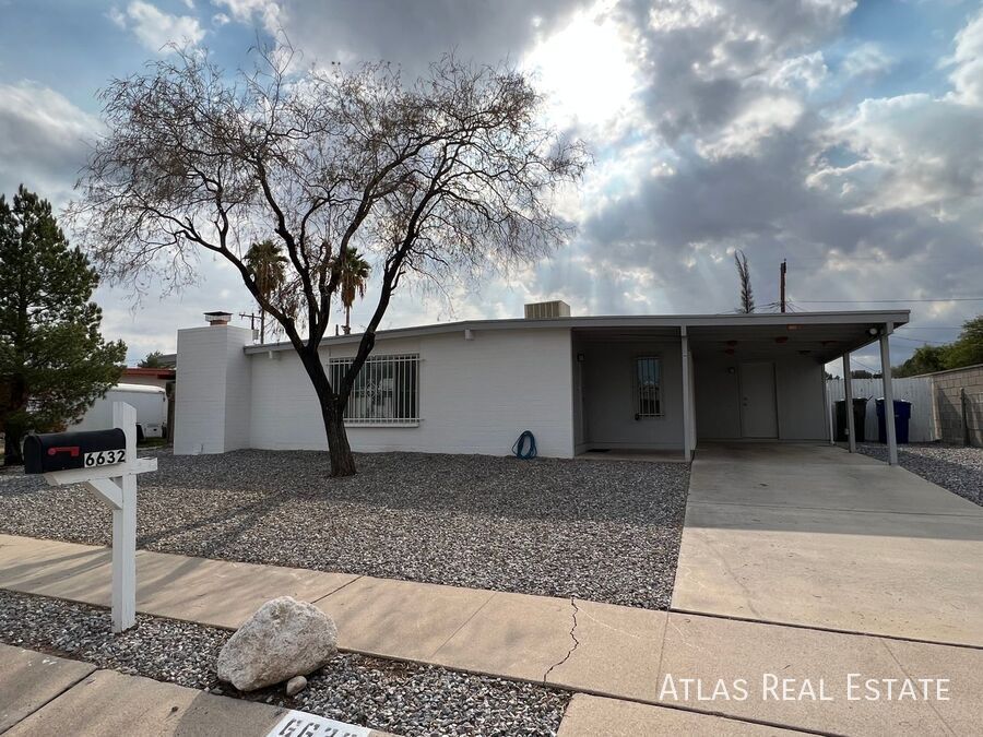 6632 E Mary Dr in Tucson, AZ - Building Photo