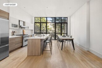 67 Jefferson Ave in Brooklyn, NY - Building Photo - Building Photo