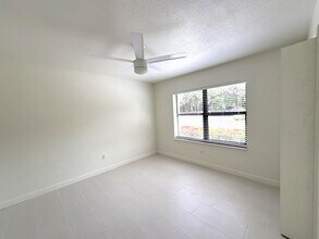 2456 SE Garden Terrace in Port St. Lucie, FL - Building Photo - Building Photo
