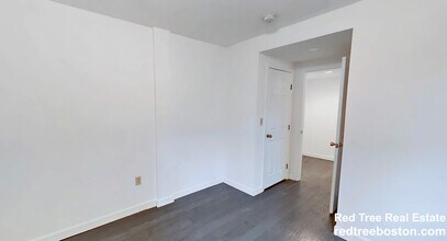 109 Queensberry St in Boston, MA - Building Photo - Building Photo