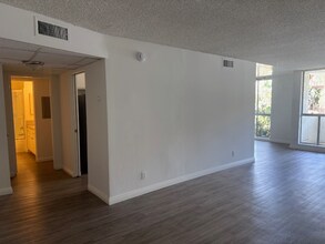 4730 Natick Ave in Los Angeles, CA - Building Photo - Building Photo