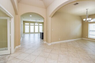 10310 Rouken Glen Ct. in Richmond, TX - Building Photo - Building Photo