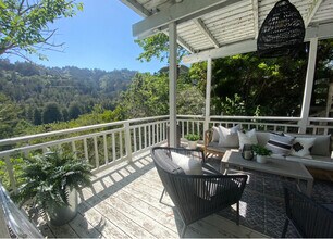 218 Lovell Ave in Mill Valley, CA - Building Photo - Building Photo