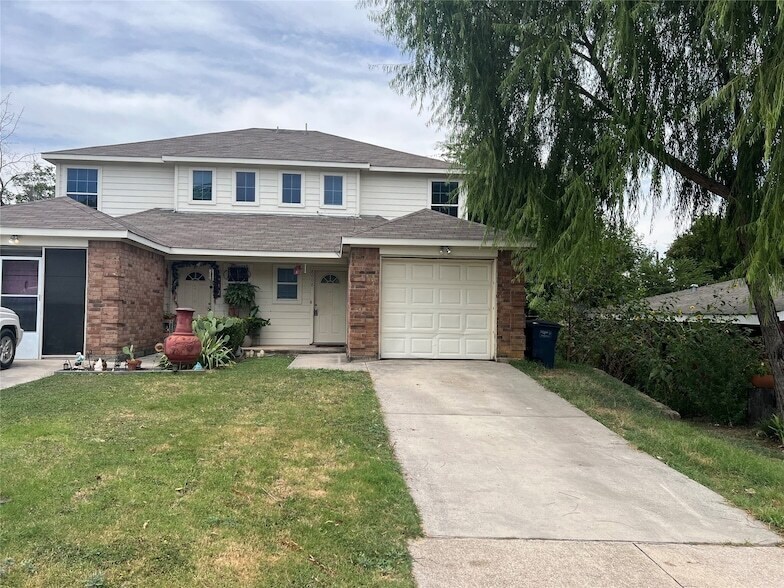 8008 Arbor Ave in Fort Worth, TX - Building Photo