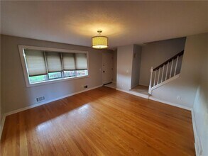 1148 Jackson Rd in Webster, NY - Building Photo - Building Photo