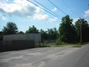 51 Bowdoin Ave in South Portland, ME - Building Photo - Other