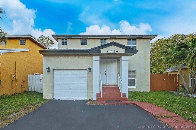 property at 5789 Woodland Point Dr