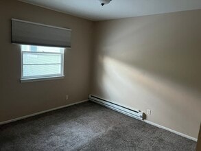 1184 E Merchant St in Kankakee, IL - Building Photo - Building Photo