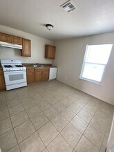3805 Moonlight Ave in El Paso, TX - Building Photo - Building Photo