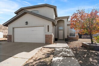 1450 Senda Del Sol Ln in El Paso, TX - Building Photo - Building Photo