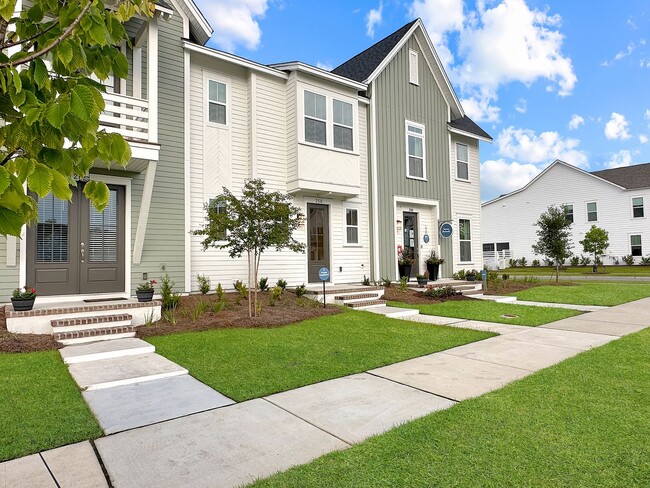 250 Symphony Ave in Summerville, SC - Building Photo - Building Photo