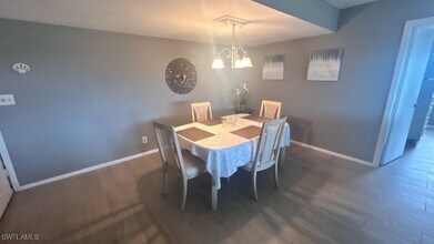 200 Pebble Beach Blvd in Naples, FL - Building Photo - Building Photo