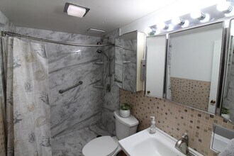 706 Davenport St in Richland, WA - Building Photo - Building Photo