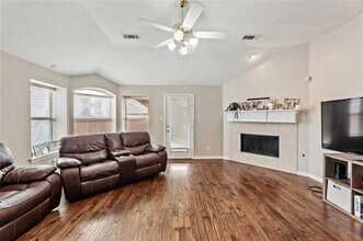 5600 Buckskin Dr in The Colony, TX - Building Photo - Building Photo