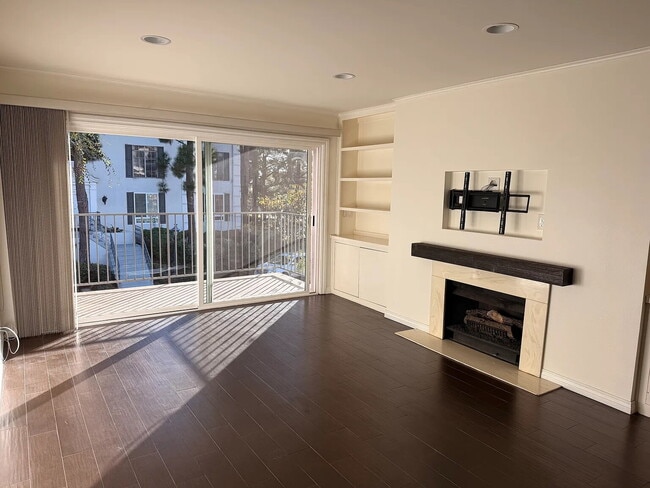 property at 300 Cagney Ln