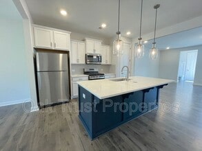 1017 Swamp Harrier Ave in Ravenel, SC - Building Photo - Building Photo