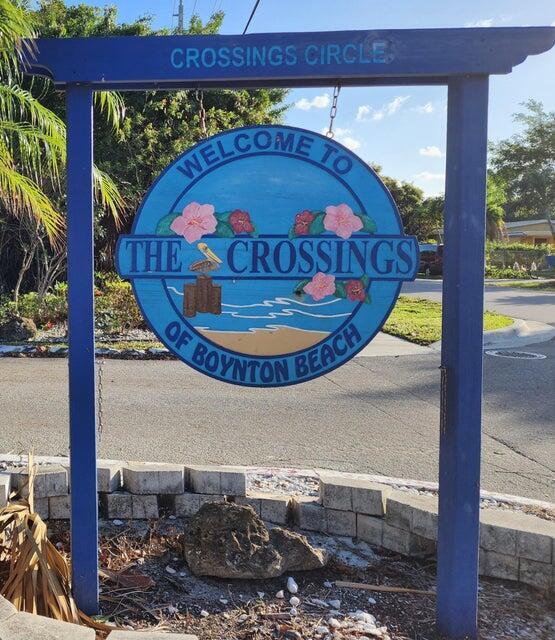 8 Crossings Cir in Boynton Beach, FL - Building Photo