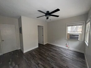 2000 6th St in Sacramento, CA - Building Photo - Building Photo