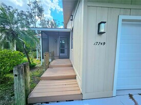 17749 Port Boca Ct in Ft. Myers, FL - Building Photo