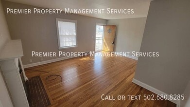 513 Lyndon Ln in Louisville, KY - Building Photo - Building Photo