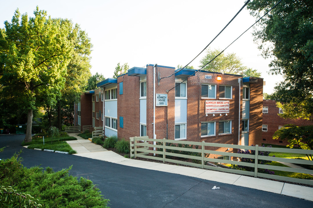 Kennedy House Apartments in Riverdale, MD - Foto de edificio