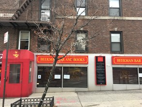 889 First Ave in New York, NY - Foto de edificio - Building Photo