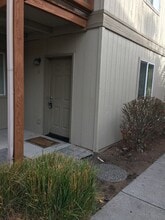 367 SE Cleveland Ave in Bend, OR - Building Photo - Building Photo